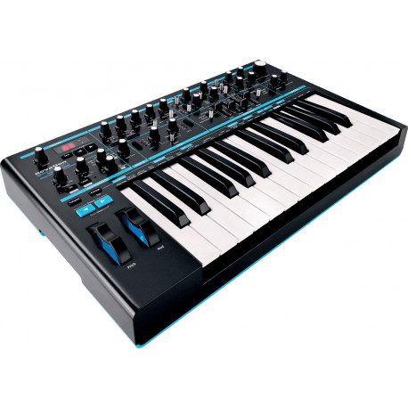 Novation BASS-STATION-II - Synthétiseur analogique Bass Station 2 25 notes