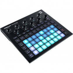 Novation CIRCUIT-TRKS - Groove box Circuit Tracks à matrice RGB 32 Pads