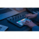 Novation CIRCUIT-TRKS - Groove box Circuit Tracks à matrice RGB 32 Pads