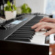 Novation LAUNCHKEY-88-MK3 - Clavier maître Launchkey 88 Mk3 88 touches semi-lestées, 16 pads, 8 encodeurs, 9 faders